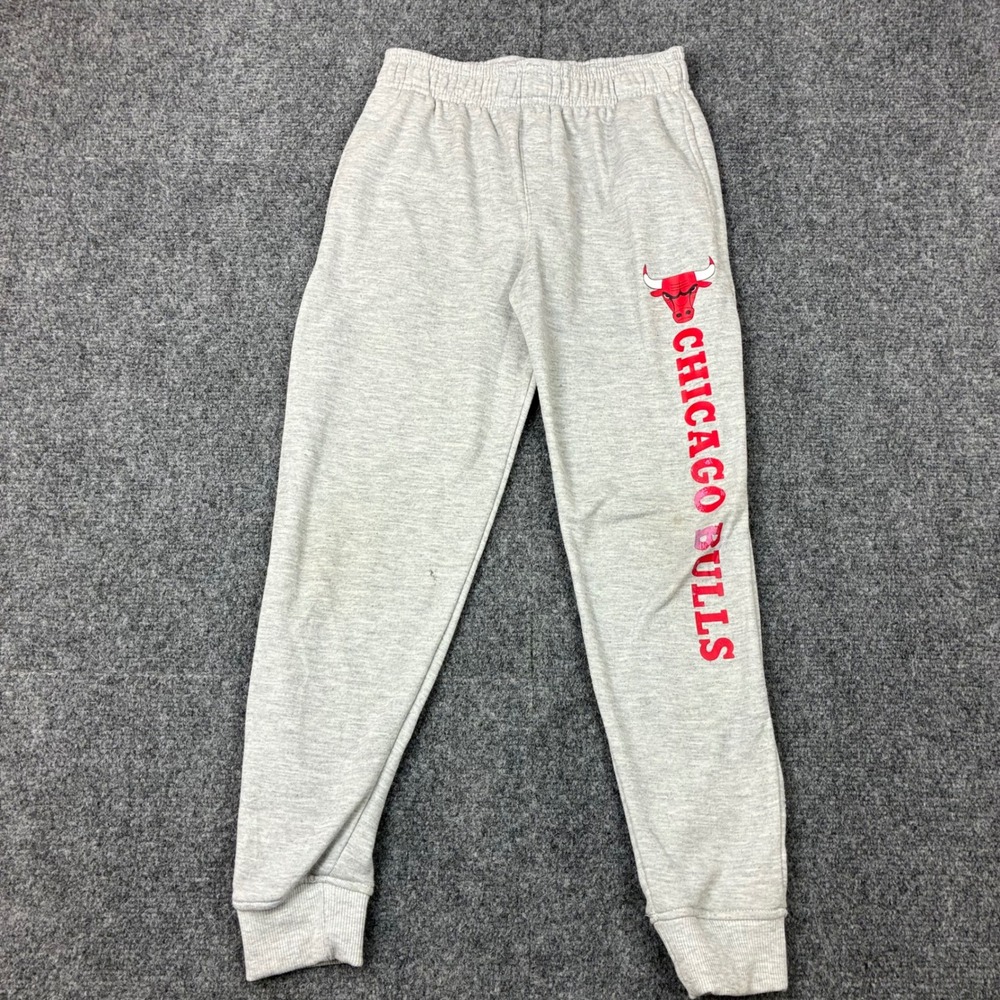 NBA Chicago Bulls Youth Boys Size 8 22W Joggers Heather Gray Sweatpants Red Logo